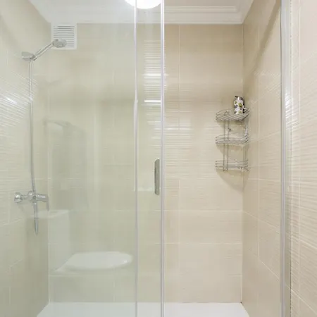 Two 250m From Americas Апартаменты *