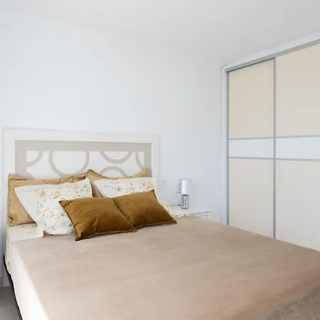 Two 250m From Americas