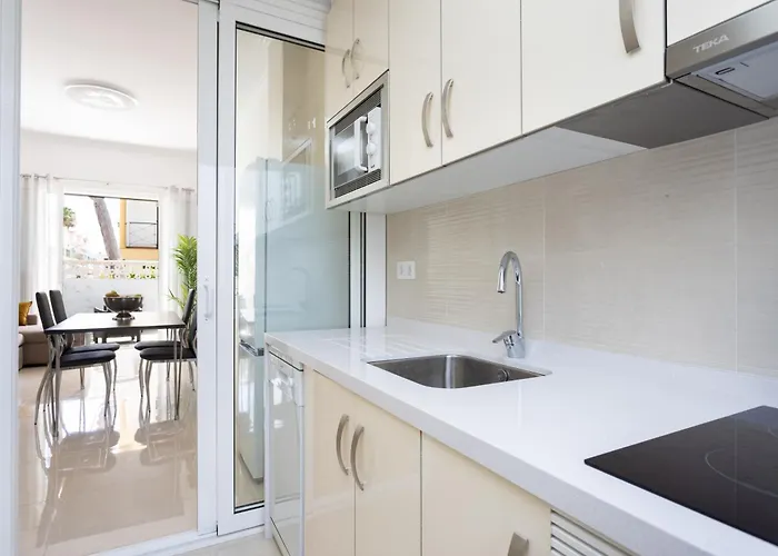 Apartmán Two 250m From Americas *