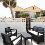 Apartment Two 250m From Americas *