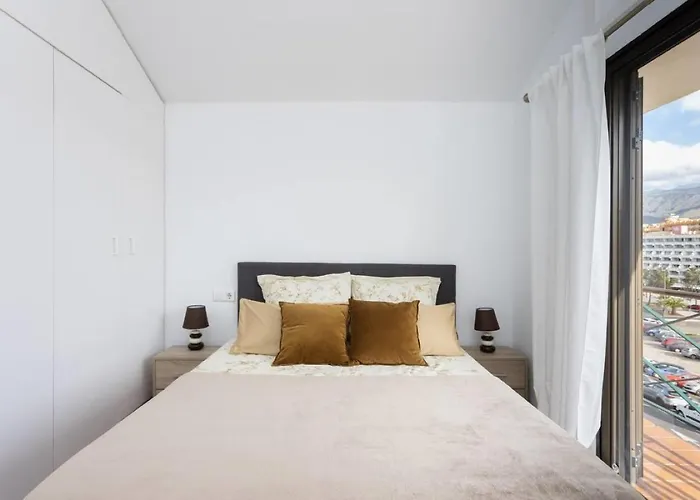 Apartment Two 250m From Americas Playa de las Américas